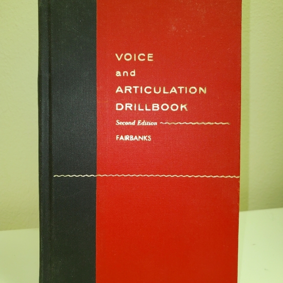 Voice & Articulation Book - Picture 1 of 6